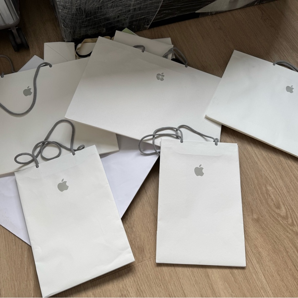 5 Apple Silver Logo White shopping Bag